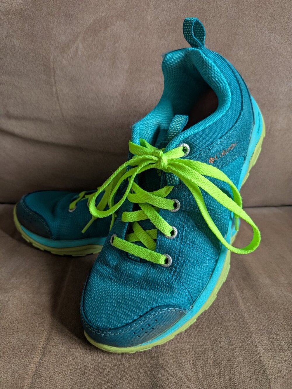 Columbia Teal Hiking Walking Shoes